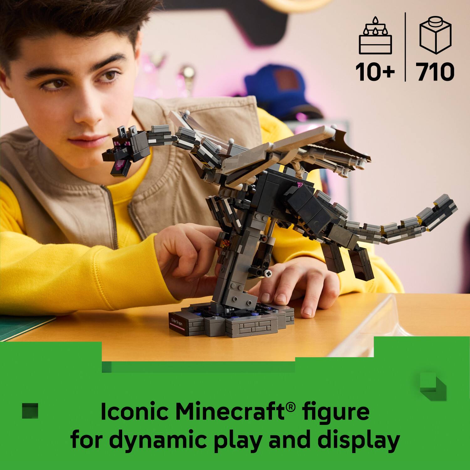 10+ 710  
Iconic Minecraft® figure for dynamic play and display