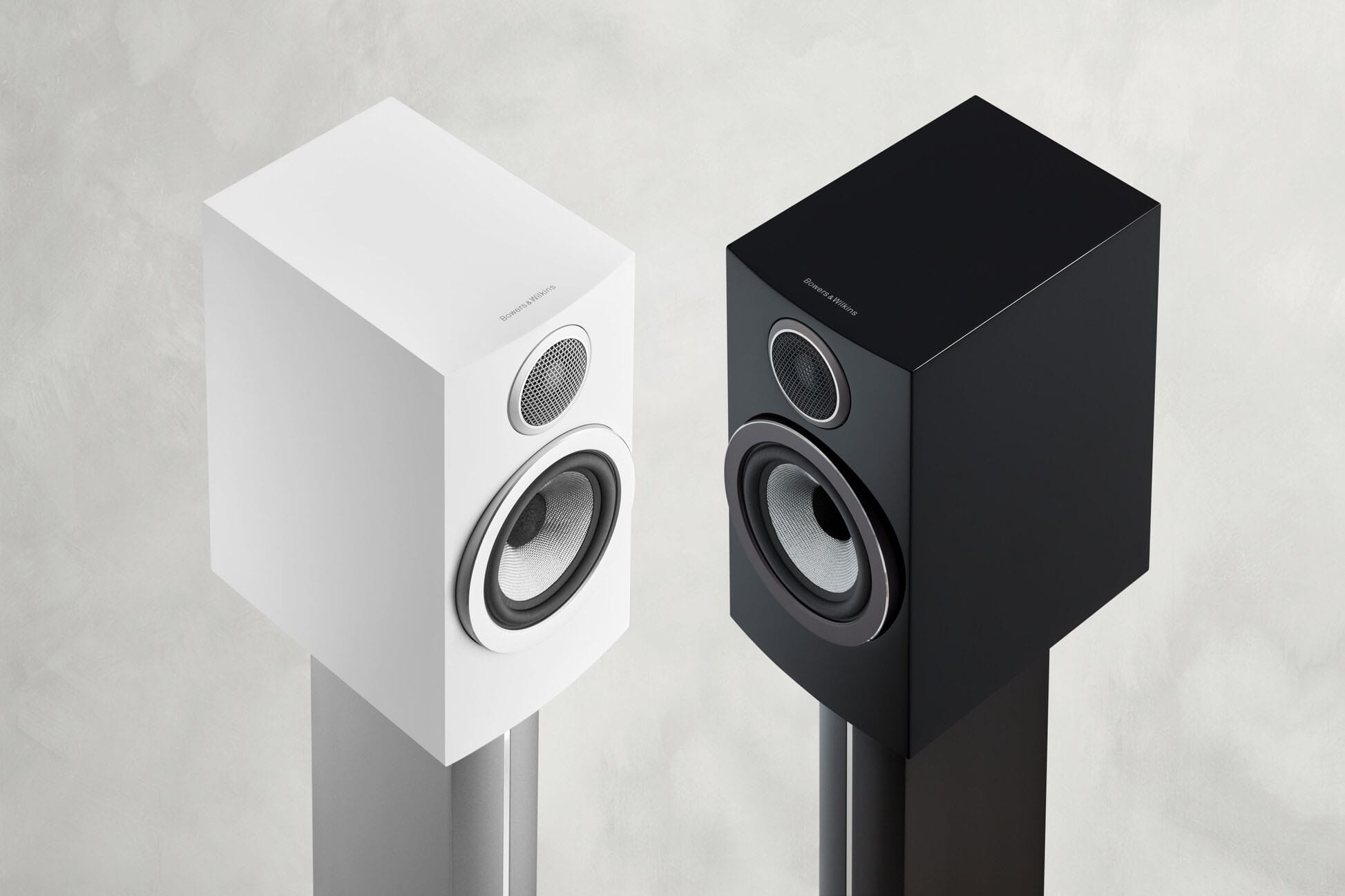 Alt View 14. Bowers & Wilkins - 700 Series 3 Bookshelf Speaker with 1" Tweeter and 5" Midbass (Pair) - White.