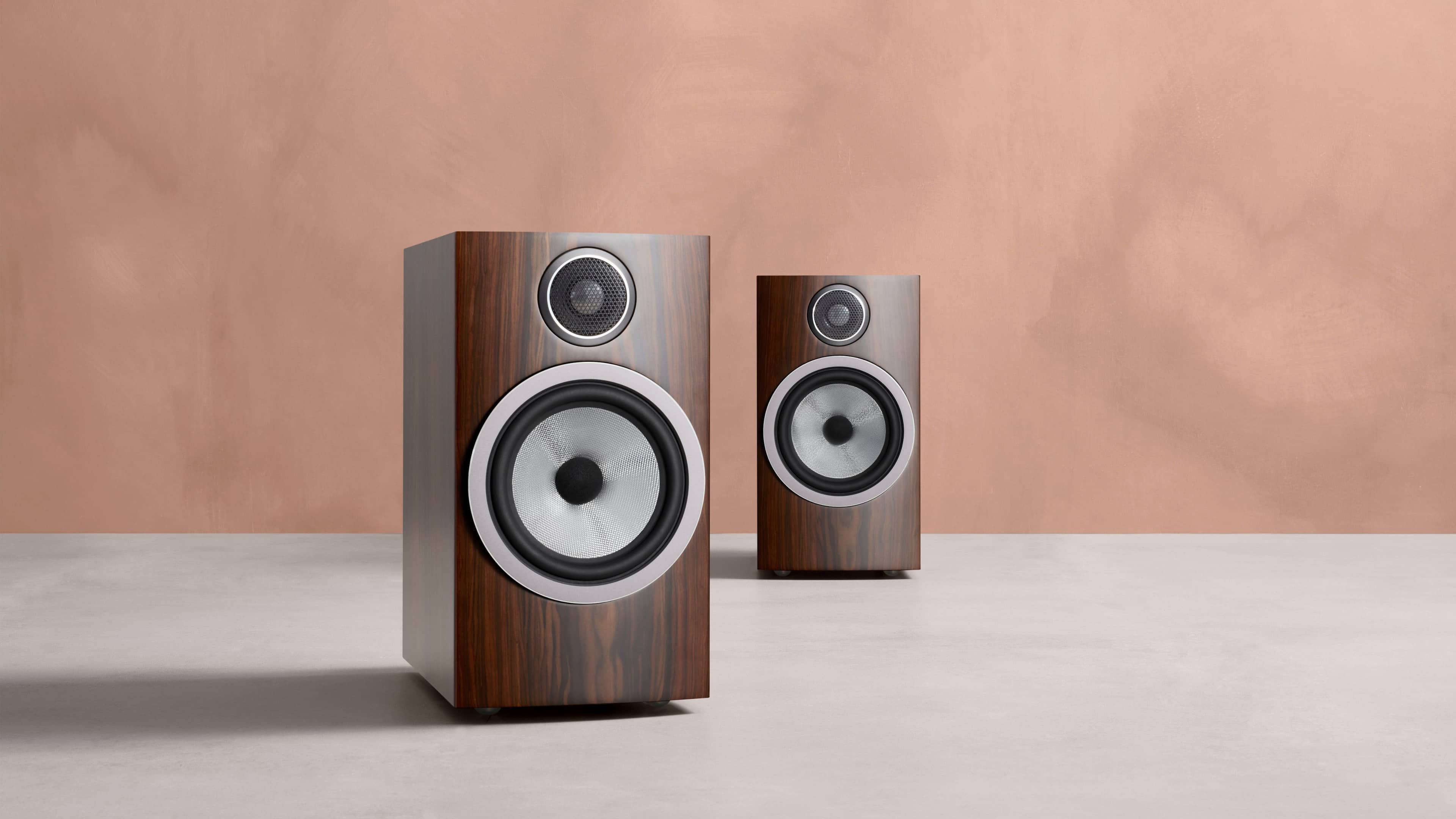 Back. Bowers & Wilkins - 700 Series 3 Bookshelf Speaker with 1" Tweeter and 6.5" Midbass (Pair) - Mocha.