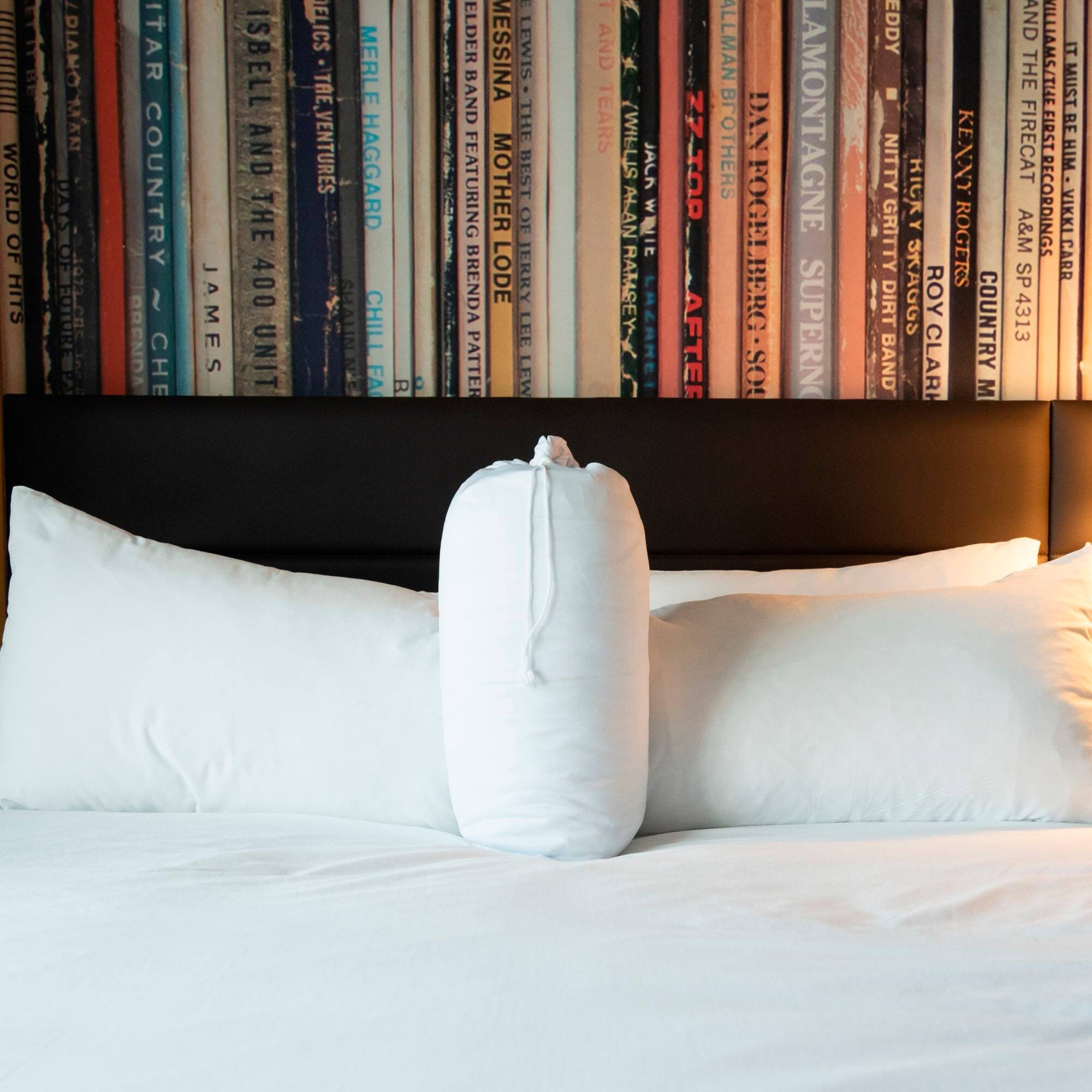 Best Buy Kokoon Nest Pillow (20 X 28") White KCA02