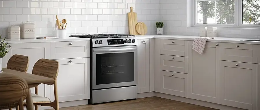 Alt View 12. Frigidaire - 30'' Front Control Gas Range - Stainless Steel.