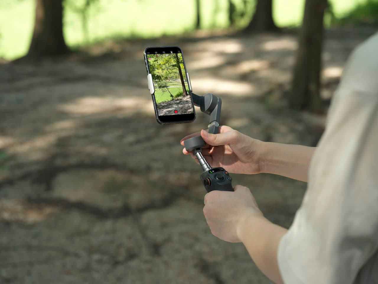 DJI Osmo Mobile 6 estabilizador de cardán para teléfonos inteligentes,  cardán de teléfono de 3 ejes, barra de extensión integrada, seguimiento de