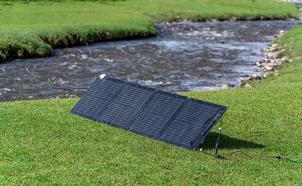 Alt View 14. EcoFlow - Foldable 110W Solar Panel - Black.