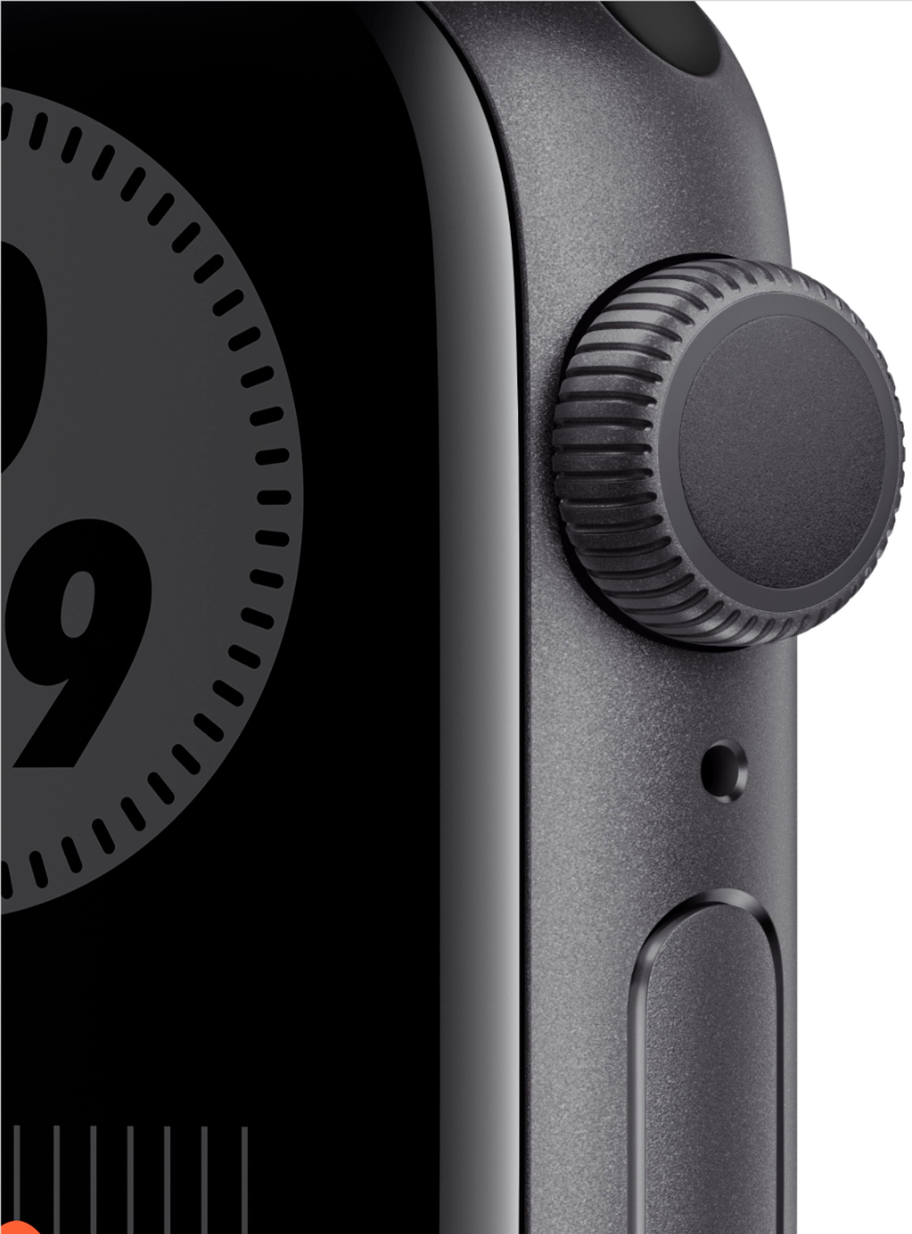 Apple Refurbished Watch Nike Series 6 (GPS) 40mm Aluminum Casewith Apple Refurbished Watch Nike Series 6 (GPS) 40mm Aluminum Casewith