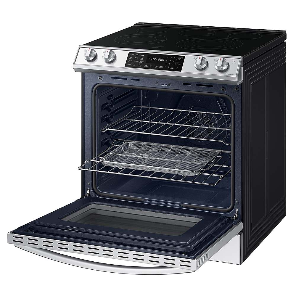 Samsung BESPOKE 6.3 cu. ft. Smart Front Control SlideIn Electric Range