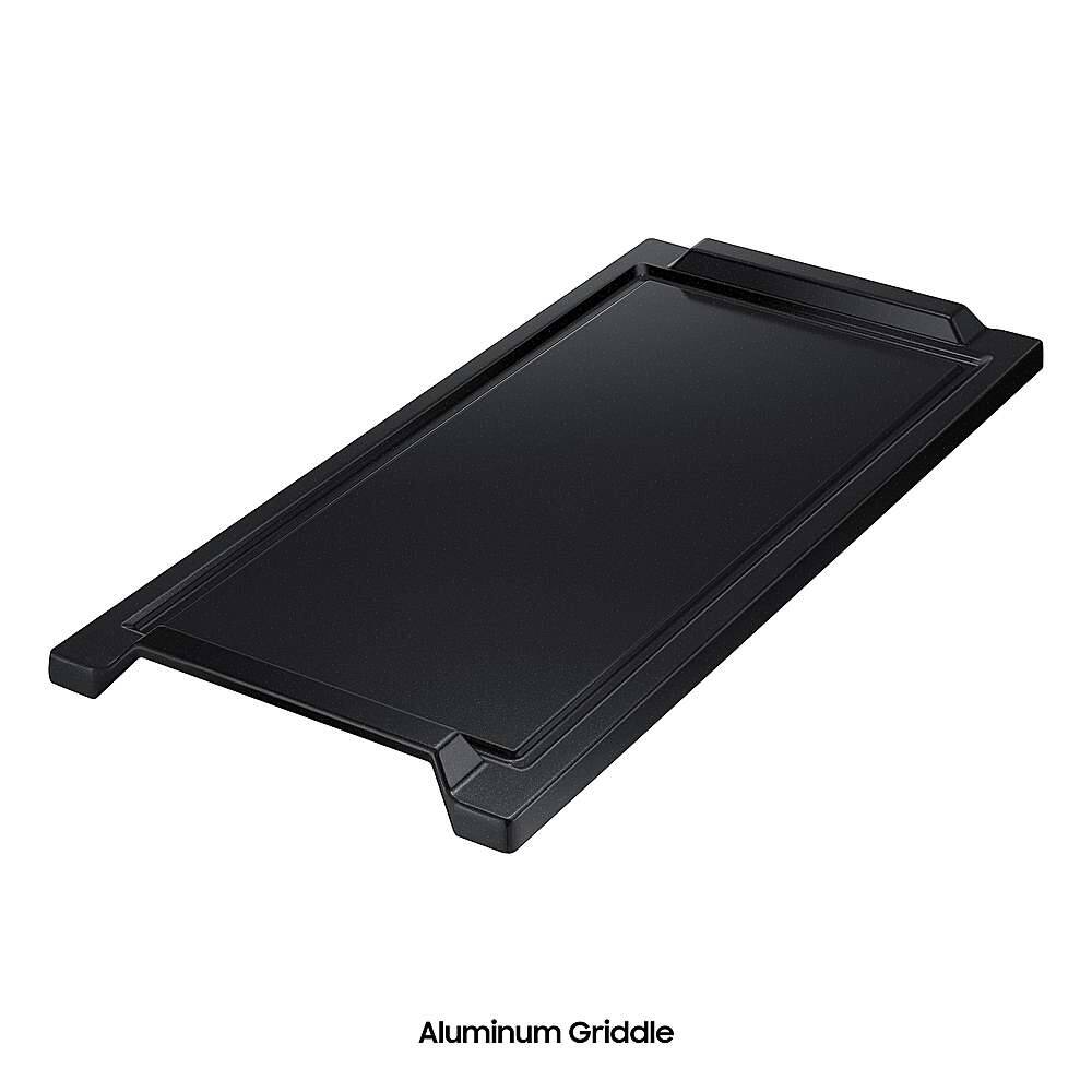 Alt View 21. Samsung - BESPOKE 6.0 cu. ft. Smart Front Control Slide-In Gas Range with Air Fry & Wi-Fi - White Glass.