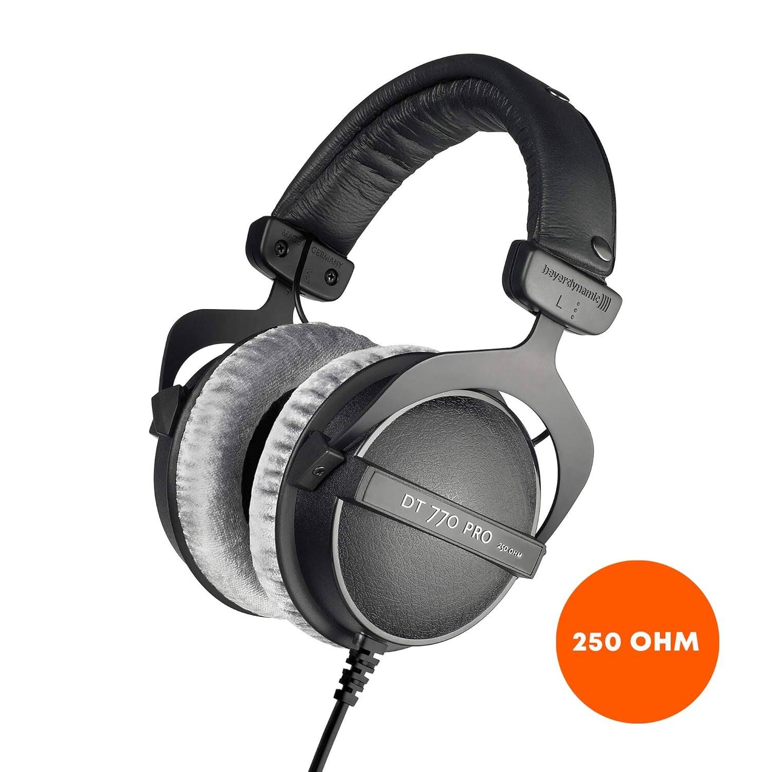 MAT CERMANY E  
beyerdynamic L  
DT 770 PRO 250 OHM