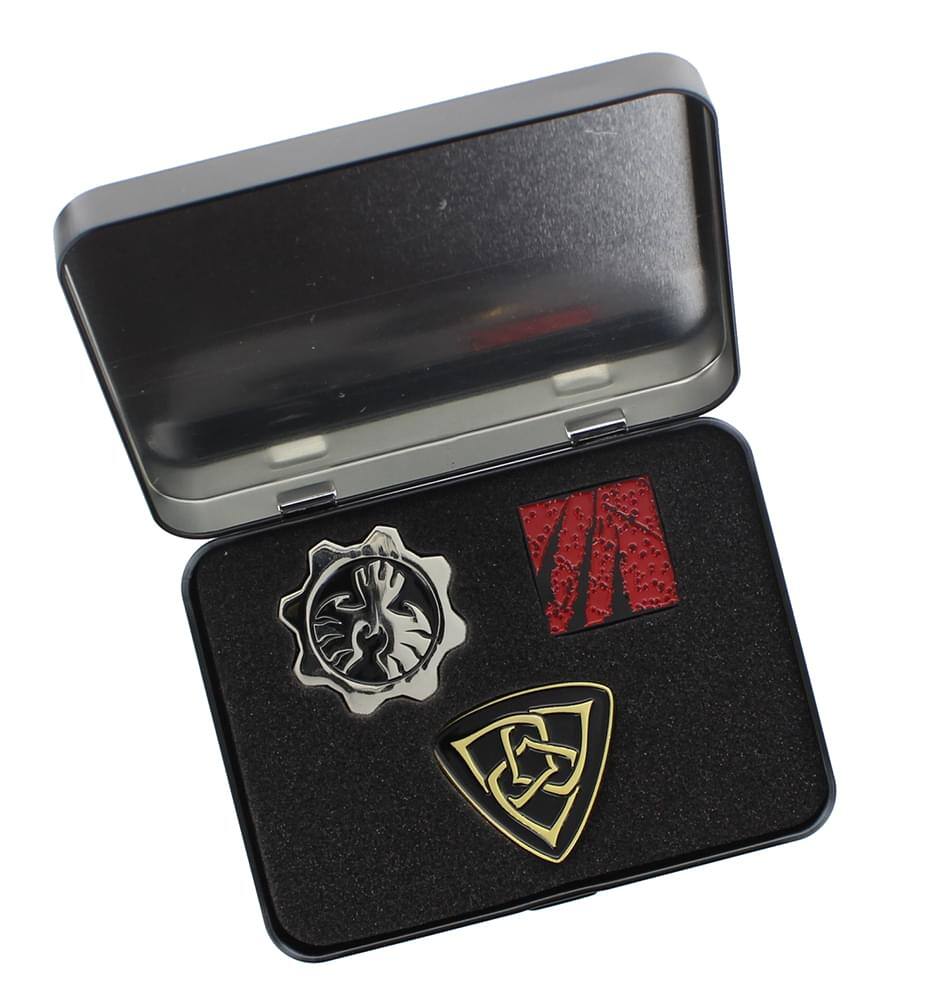 Front. Huge Crate - Gears of War 4 Collectible Faction Pins, Set of 3 in Presentation Tin - Black.