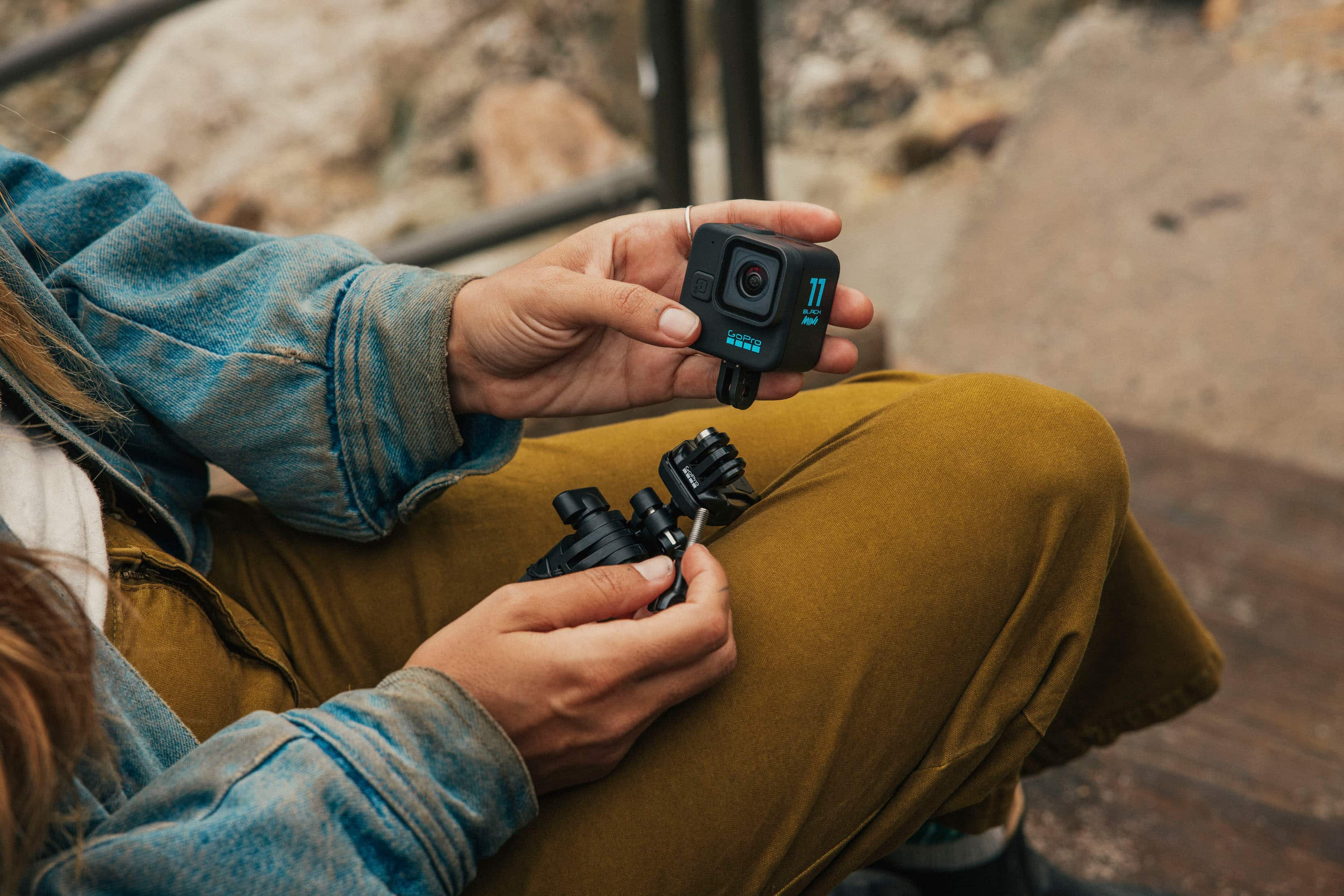  GoPro HERO11 Black Mini - Compact Waterproof Action Camera  with 5.3K60 Ultra HD Video, 24.7MP Frame Grabs, 1/1.9 Image Sensor, Live  Streaming, Stabilization : Electronics