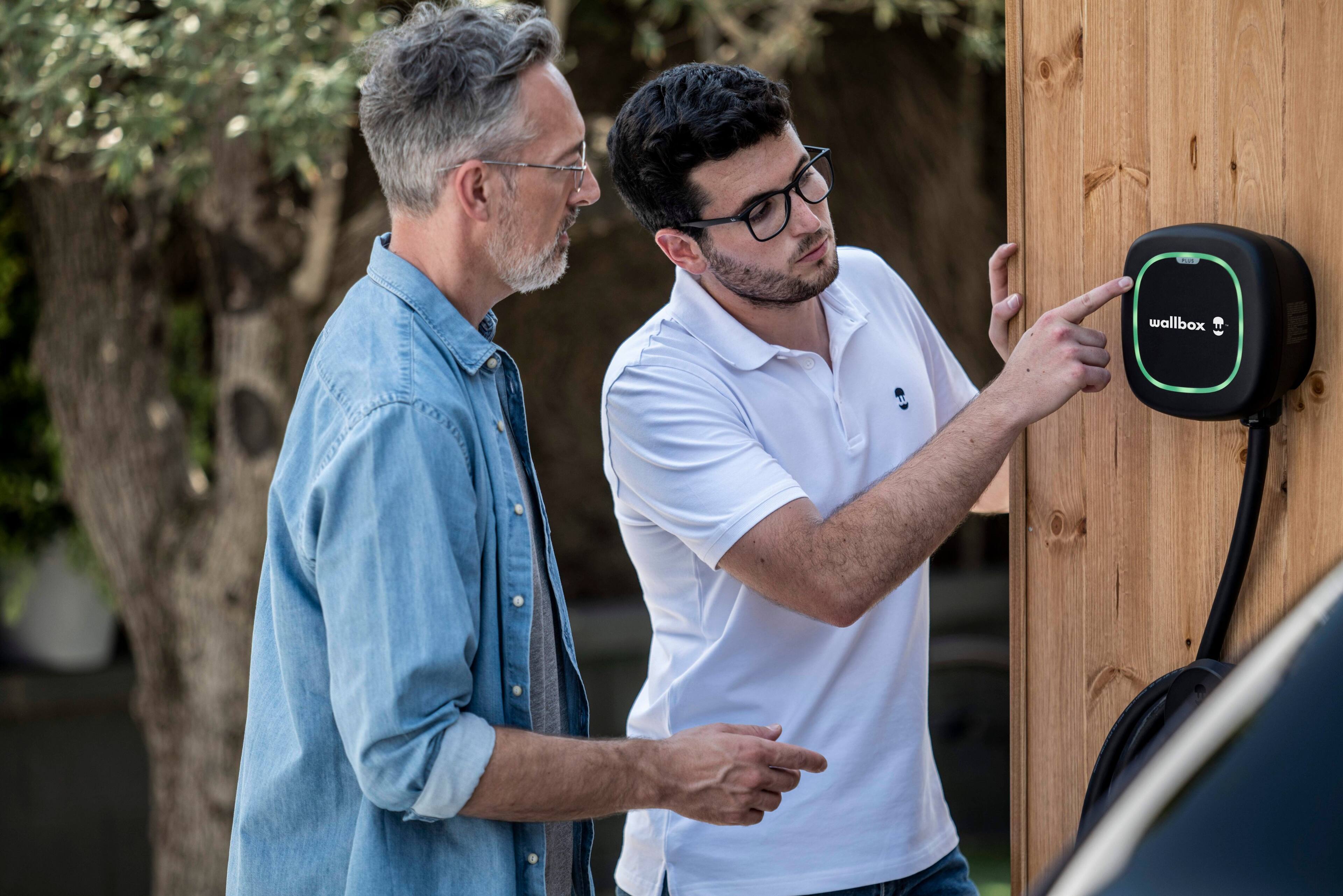 Alt View 16. Wallbox - Cable Pulsar Plus J1772 Level 2 Hardwired Electric Vehicle (EV) Charger up to 48A - 25' - Black.