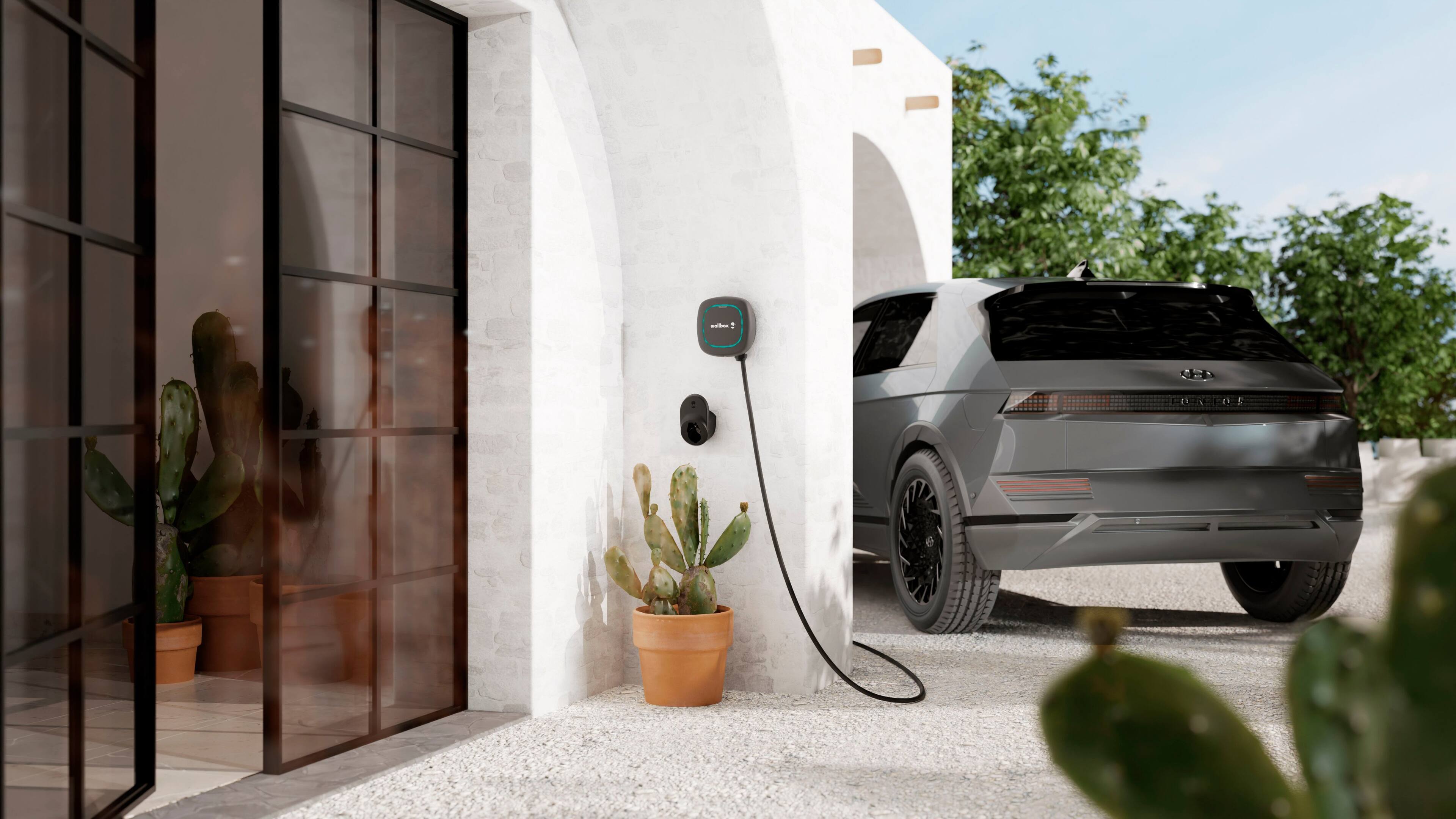 Alt View 19. Wallbox - Cable Pulsar Plus J1772 Level 2 Hardwired Electric Vehicle (EV) Charger up to 48A - 25' - Black.