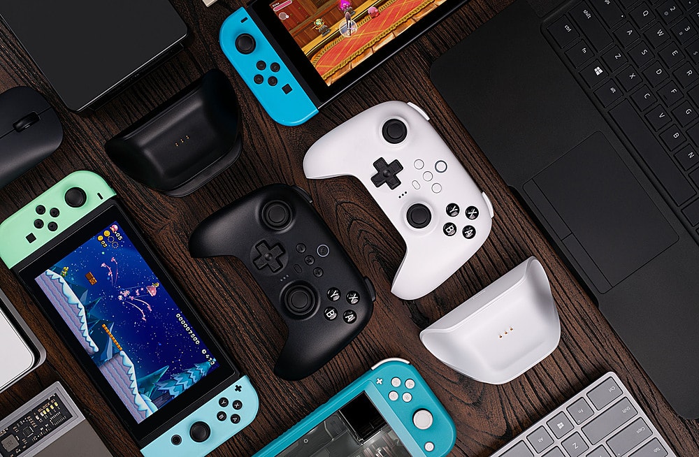 Alt View 17. 8BitDo - Ultimate Bluetooth Controller for Nintento Switch and Windows PCs with Dock - Black.