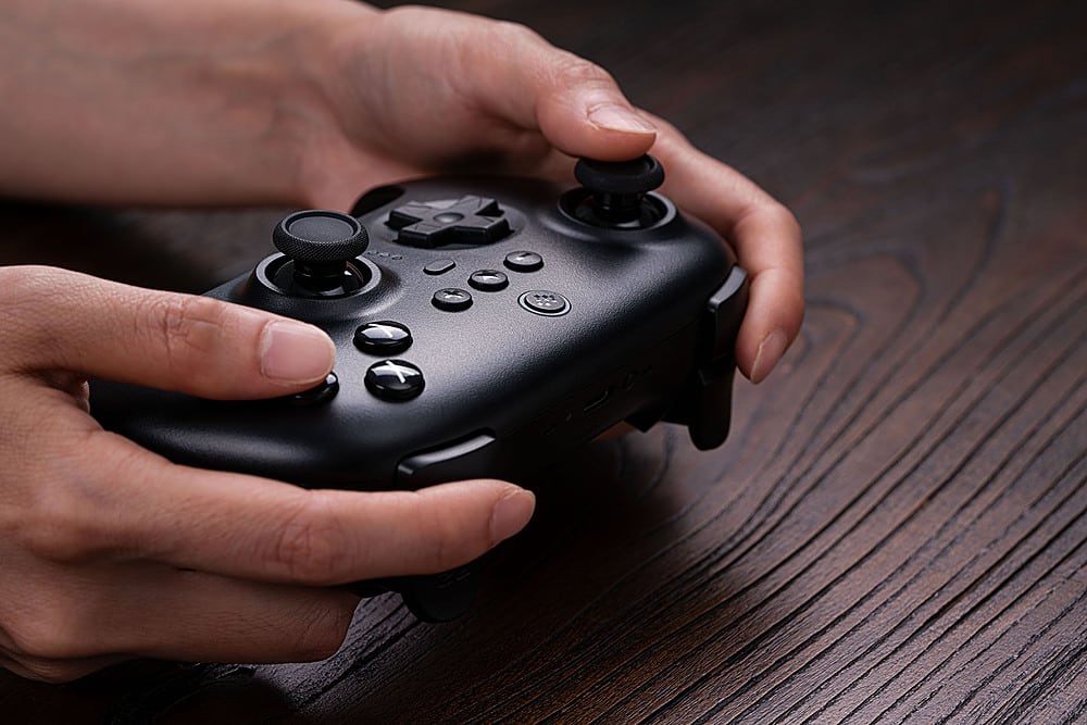 Alt View 20. 8BitDo - Ultimate Bluetooth Controller for Nintento Switch and Windows PCs with Dock - Black.