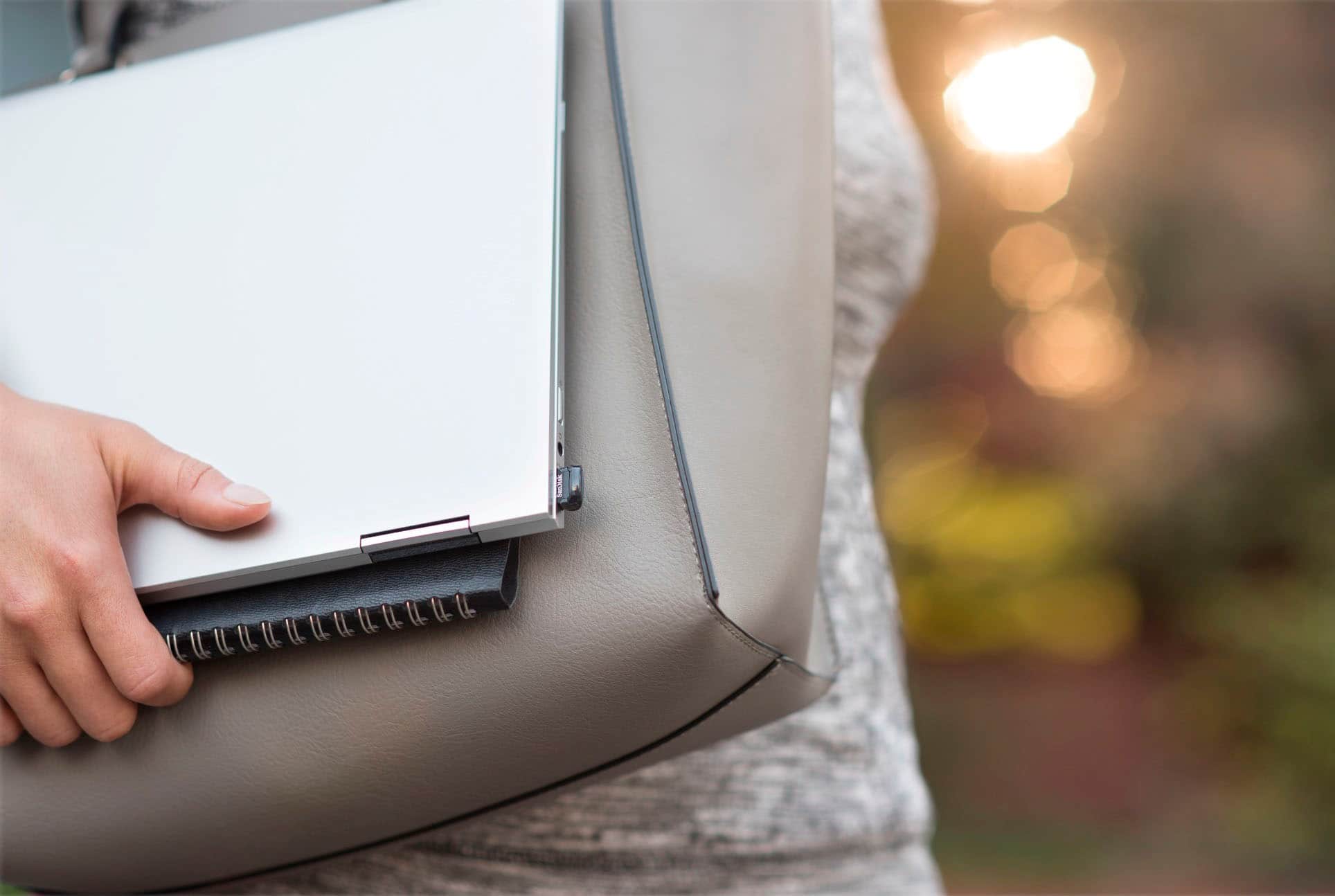 Alt View 16. SanDisk - Ultra Fit 512GB USB 3.1 Flash Drive - Black.