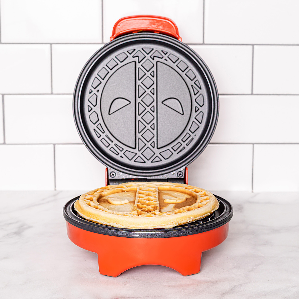 Pokémon Charmander Waffle Maker