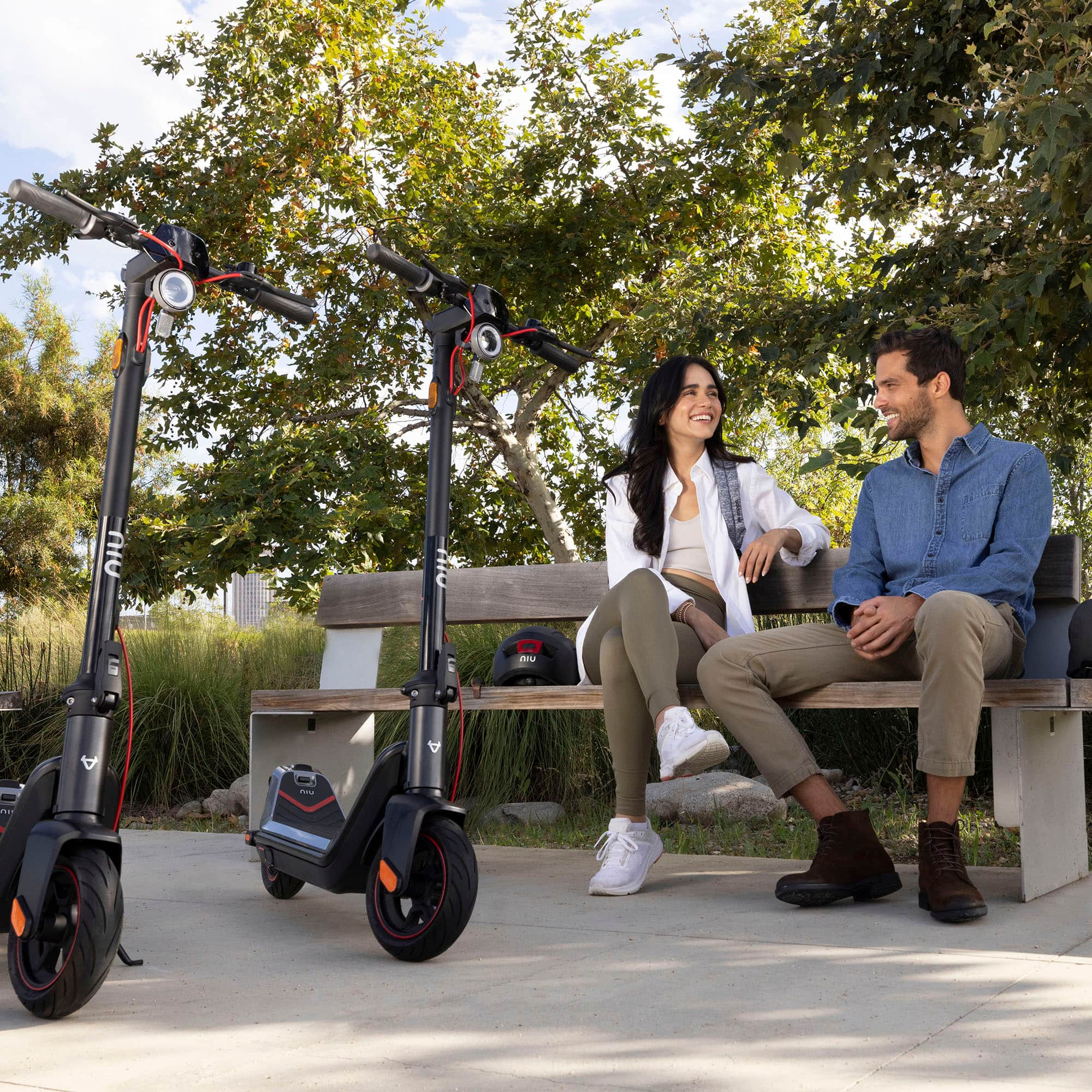 NIU KQi3 Max Foldable Electric Kick Scooter w/ 40 mi Max Operating Range & 23.6  mph Max Speed Space Gray K3T331B3A11 - Best Buy