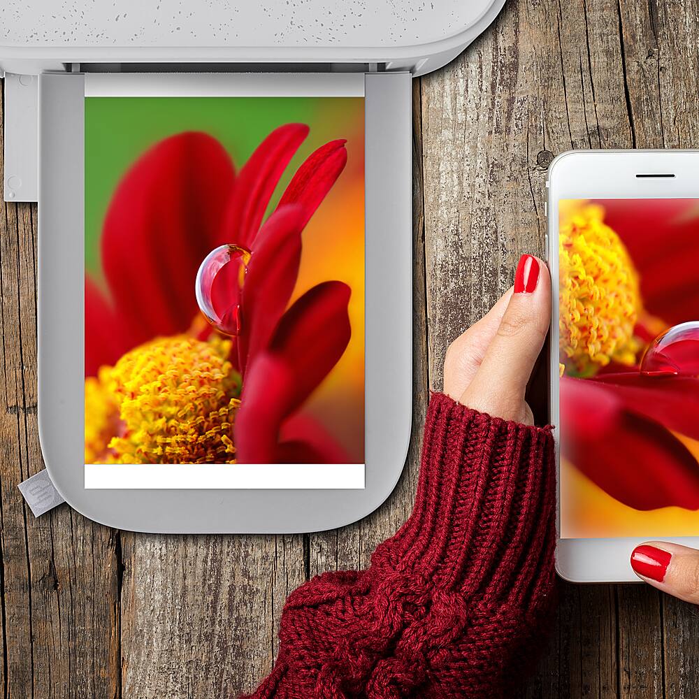 Alt View 13. HP - Sprocket Studio Plus Semi-Gloss photo paper 4x6 with 108 Sheets and 2 Cartridges - White.