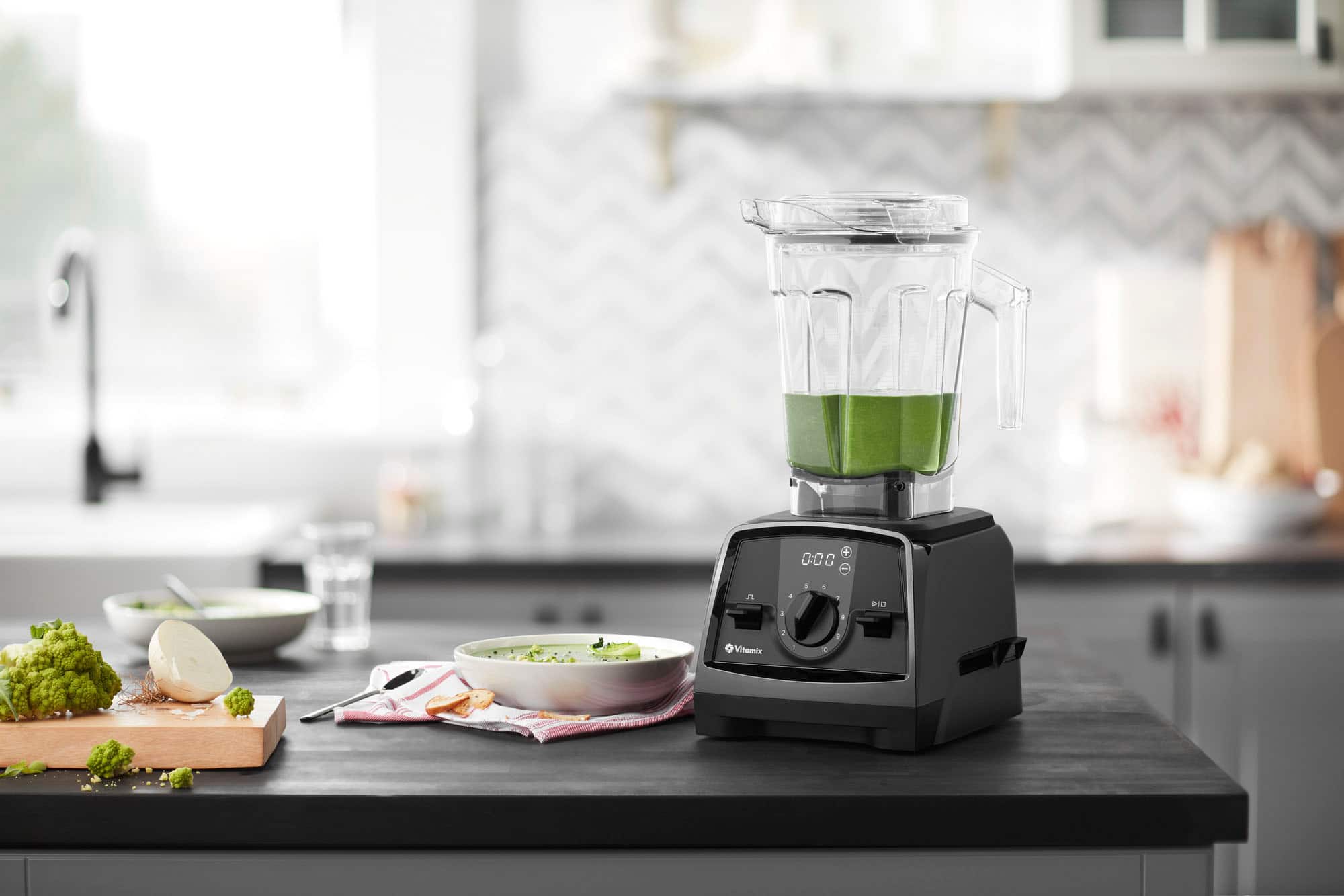 Zoom in on Alt View Zoom 11. Vitamix - V1200 Venturist Blender - Black.