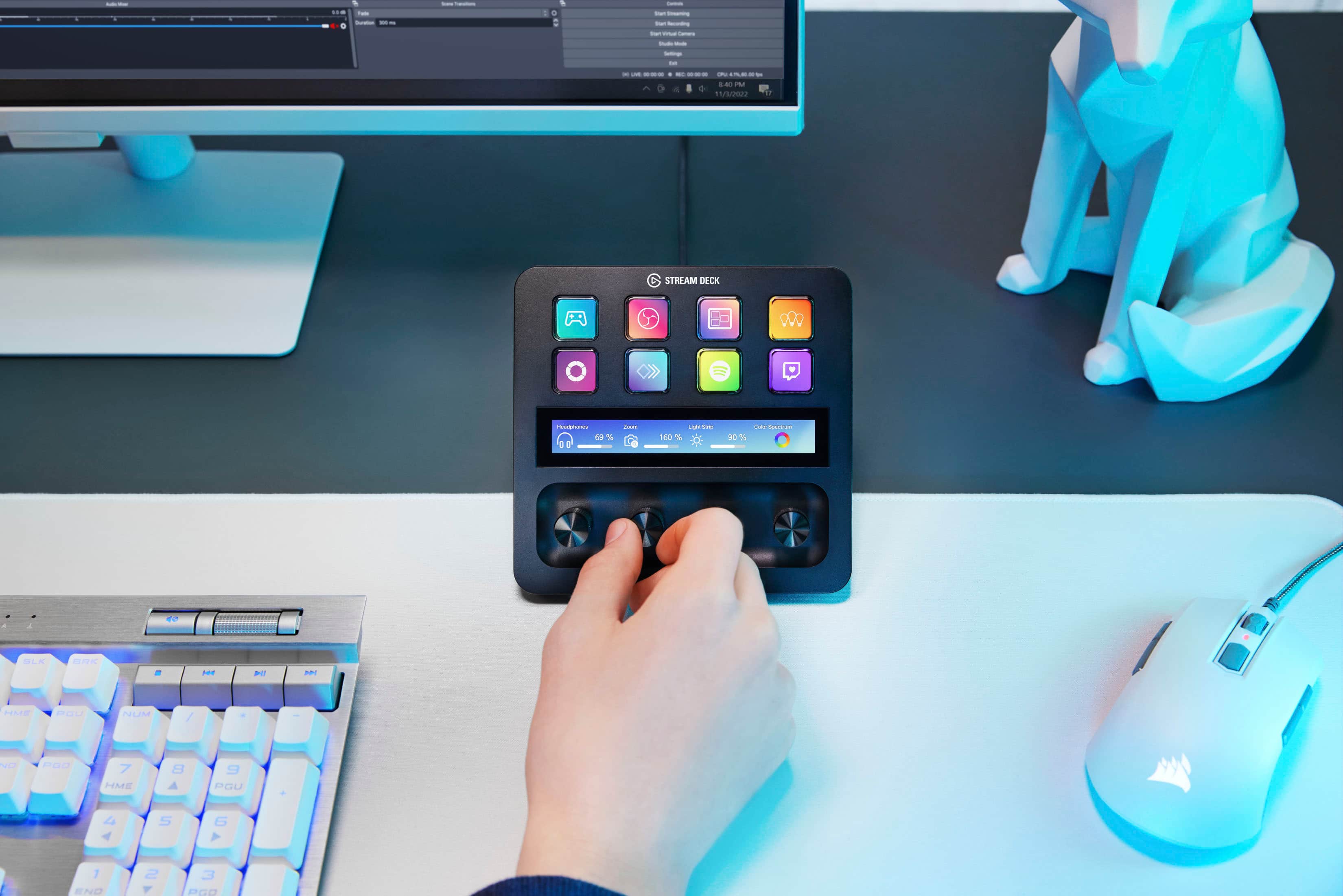 Alt View 22. Elgato - Stream Deck + Studio Controller with customizable touch strip and dials - Black.