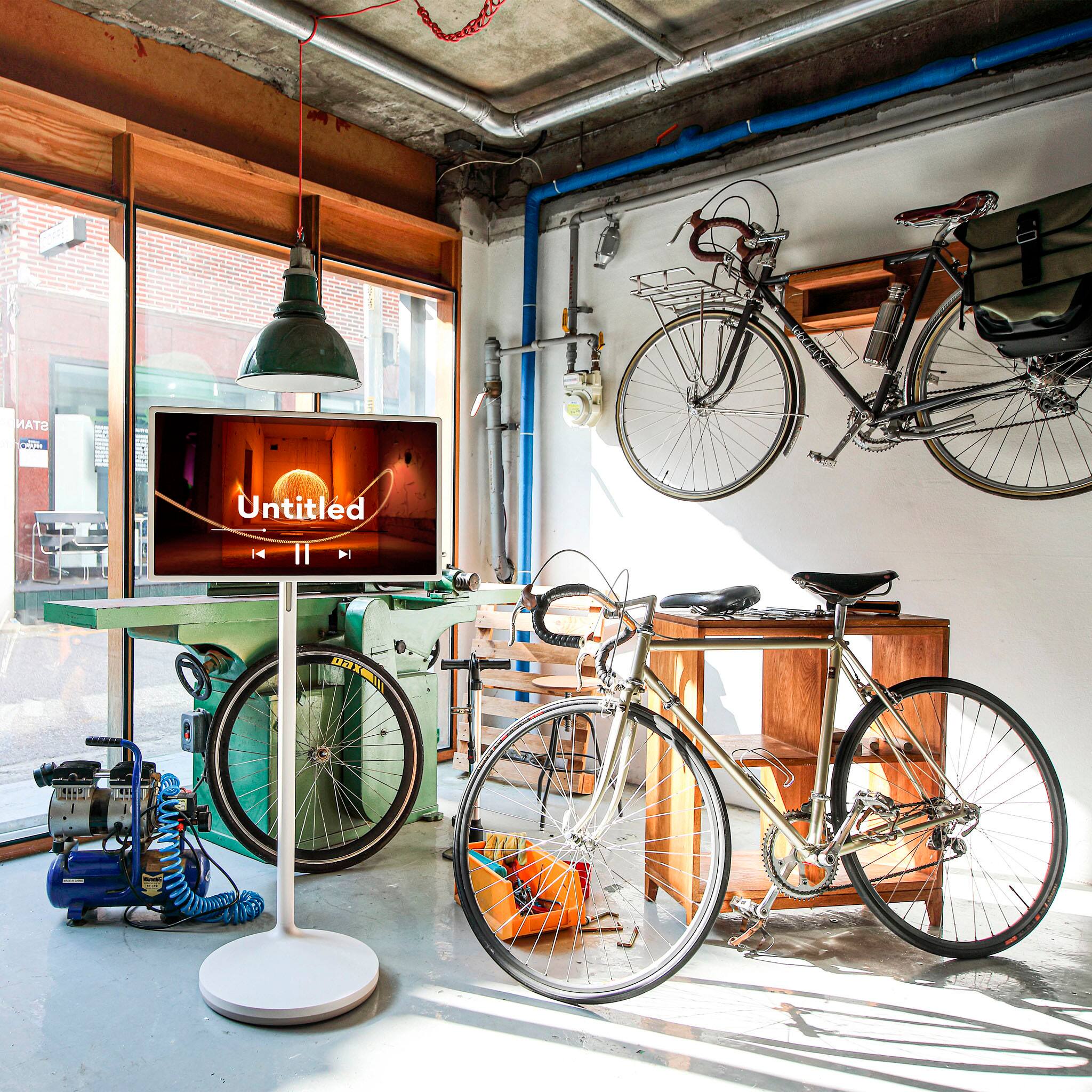 Alt View 25. LG - StanbyME 27” Class LED Full HD Smart webOS Touch Screen - Beige.