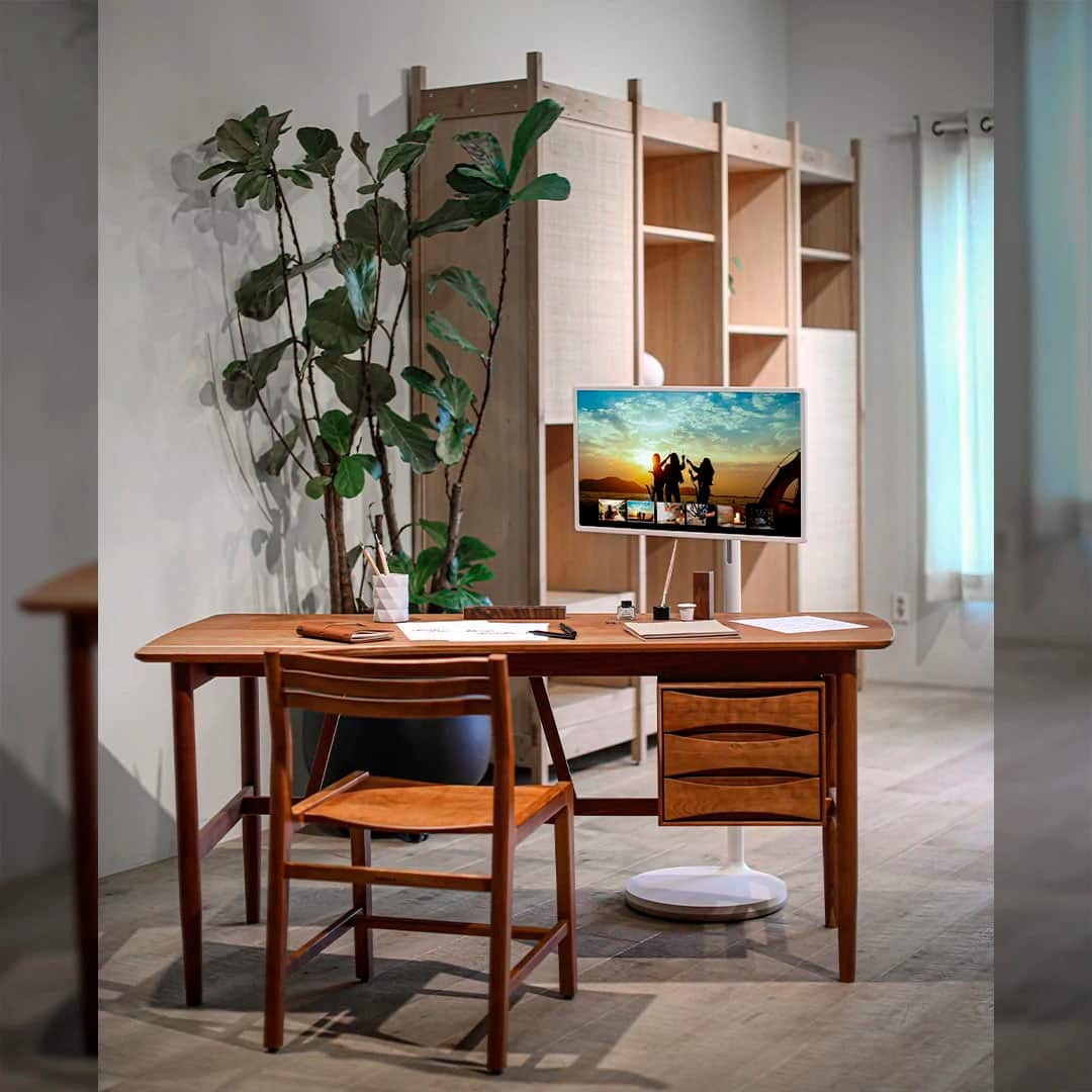 Alt View 32. LG - StanbyME 27” Class LED Full HD Smart webOS Touch Screen - Beige.