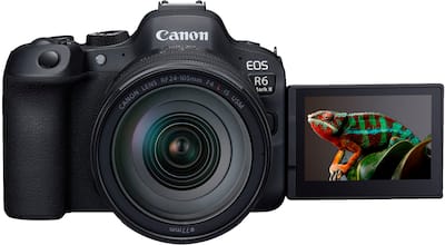 Canon EOS R6 Mark II Mirrorless Camera with RF24 105mm f/4L IS USM Canon EOS R6 Mark II Mirrorless Camera with RF24 105mm f/4L IS USM