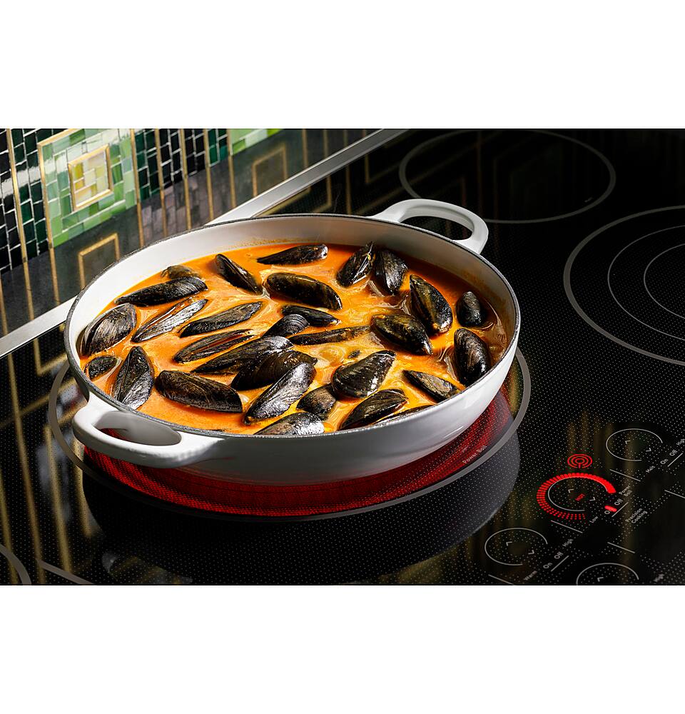 Alt View 18. Café - 30" Electric Built In Cooktop, Customizable - Black.