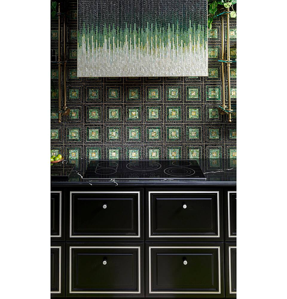 Alt View 19. Café - 30" Electric Built In Cooktop, Customizable - Black.