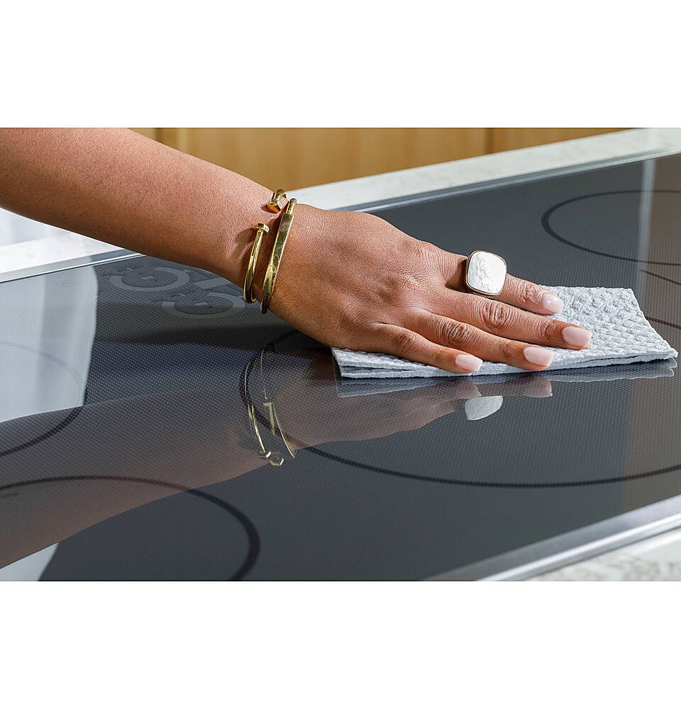 Alt View 16. Café - 36" Electric Built In Cooktop, Customizable - Stainless Steel.