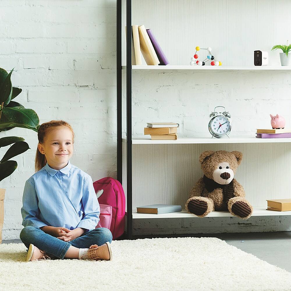 Alt View 12. Swann - CoreCam Pro Single Indoor/Outdoor Wire-Free 2K 32GB Micro SD Card & Secure Cloud Storage Security Camera with Spotlight - White.