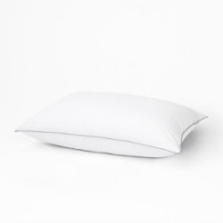 Best Buy: NuvoMed Memory Foam Leg Pillow White MLP-6/0861