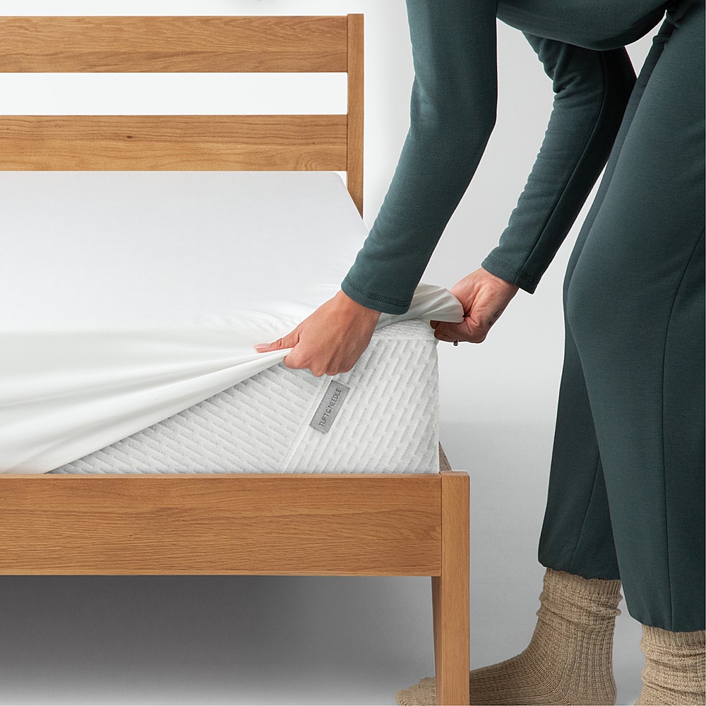Tuft & Needle Mattress Protector Twin White PR002T Best Buy