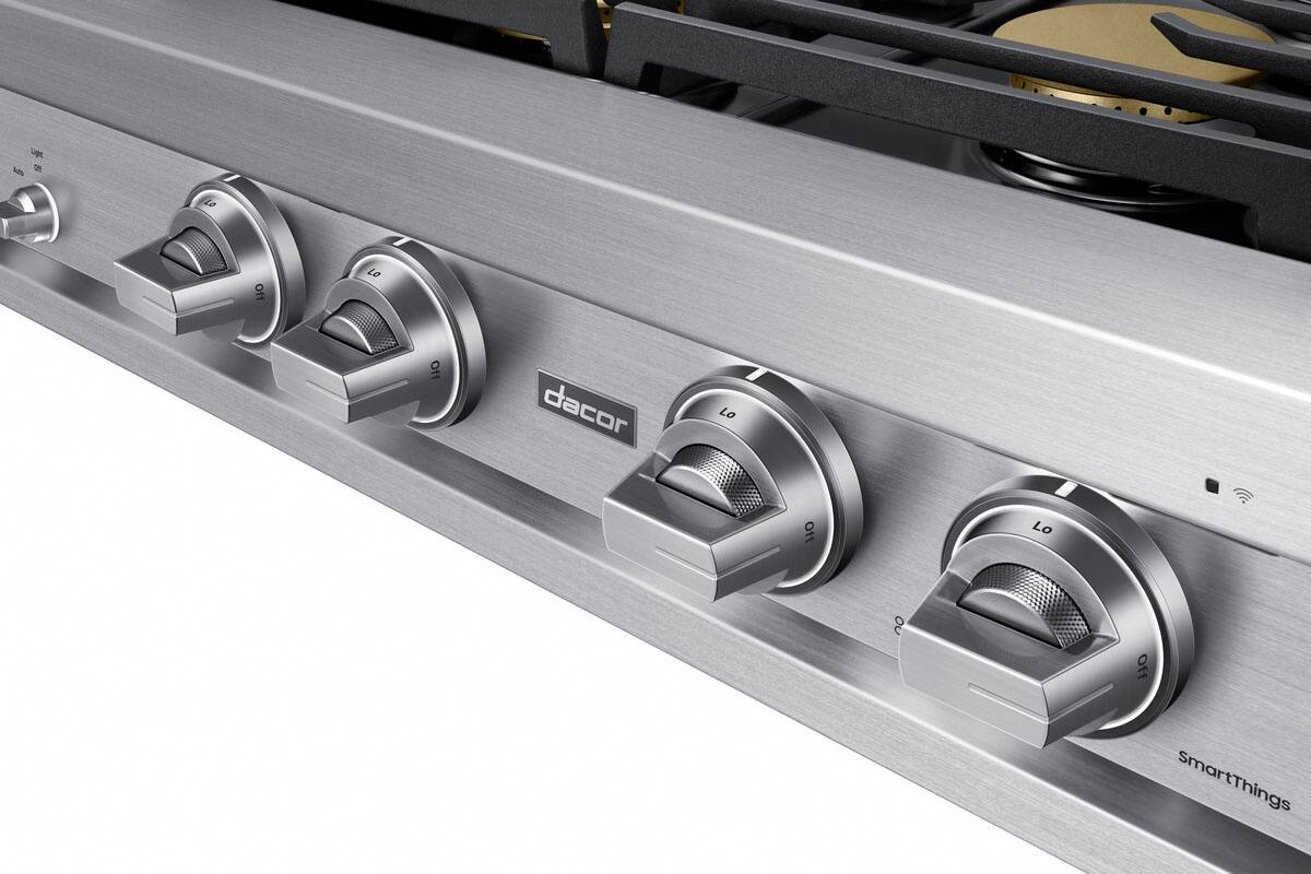 Alt View 14. Dacor - Transitional 48" Built-In Gas Rangetop with 6 Burners and Griddle - Silver Stainless Steel.