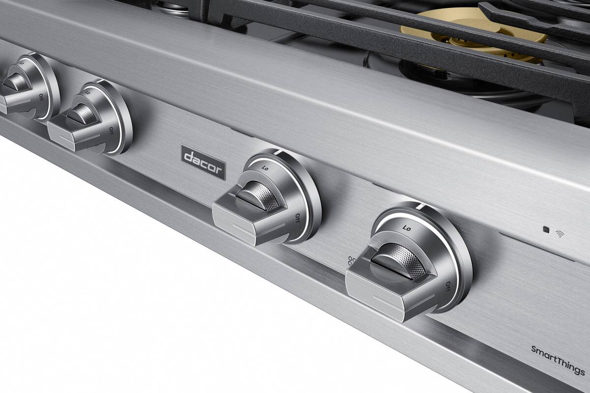 Alt View 14. Dacor - Transitional 48" Built-In Gas Rangetop with 6 Burners - Silver Stainless Steel.