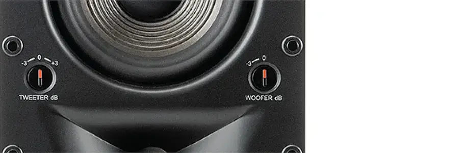 Alt View 18. JBL - Studio 6 Dual-6.5" 2-Way In-Wall Speaker with Compression Tweeter - Black.