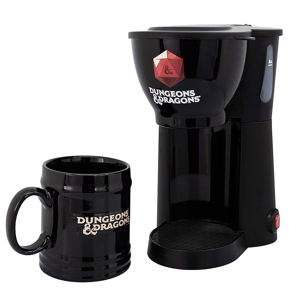Uncanny Brands Dungeons & Dragons Single Serve Coffee Maker and Mug