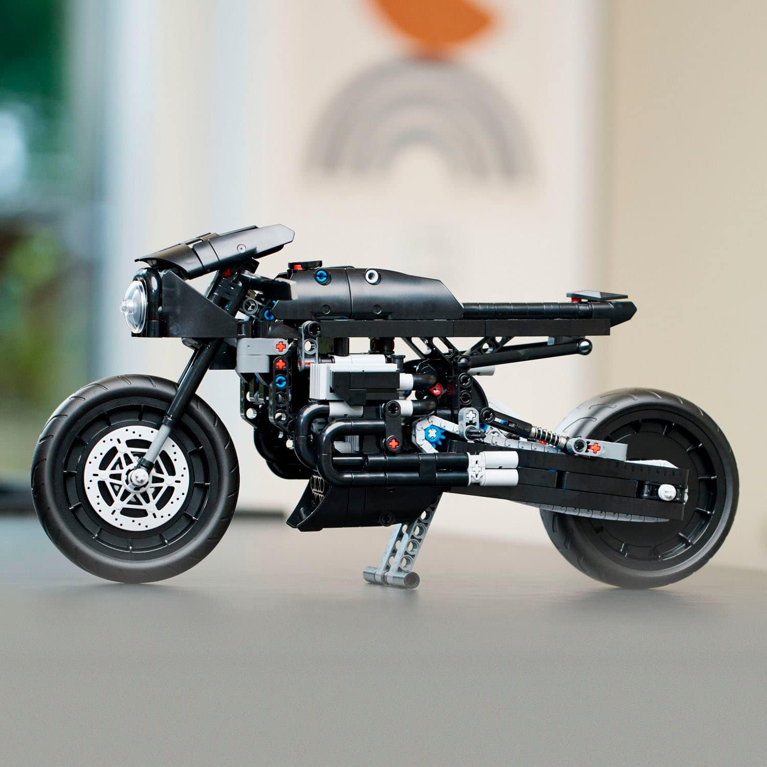 Alt View 13. LEGO - Technic The Batman - Batcycle 42155.