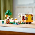 Alt View 13. LEGO - Minecraft The Bee Cottage 21241.