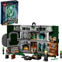 LEGO - Harry Potter Slytherin House Banner 76410 - Front_Zoom