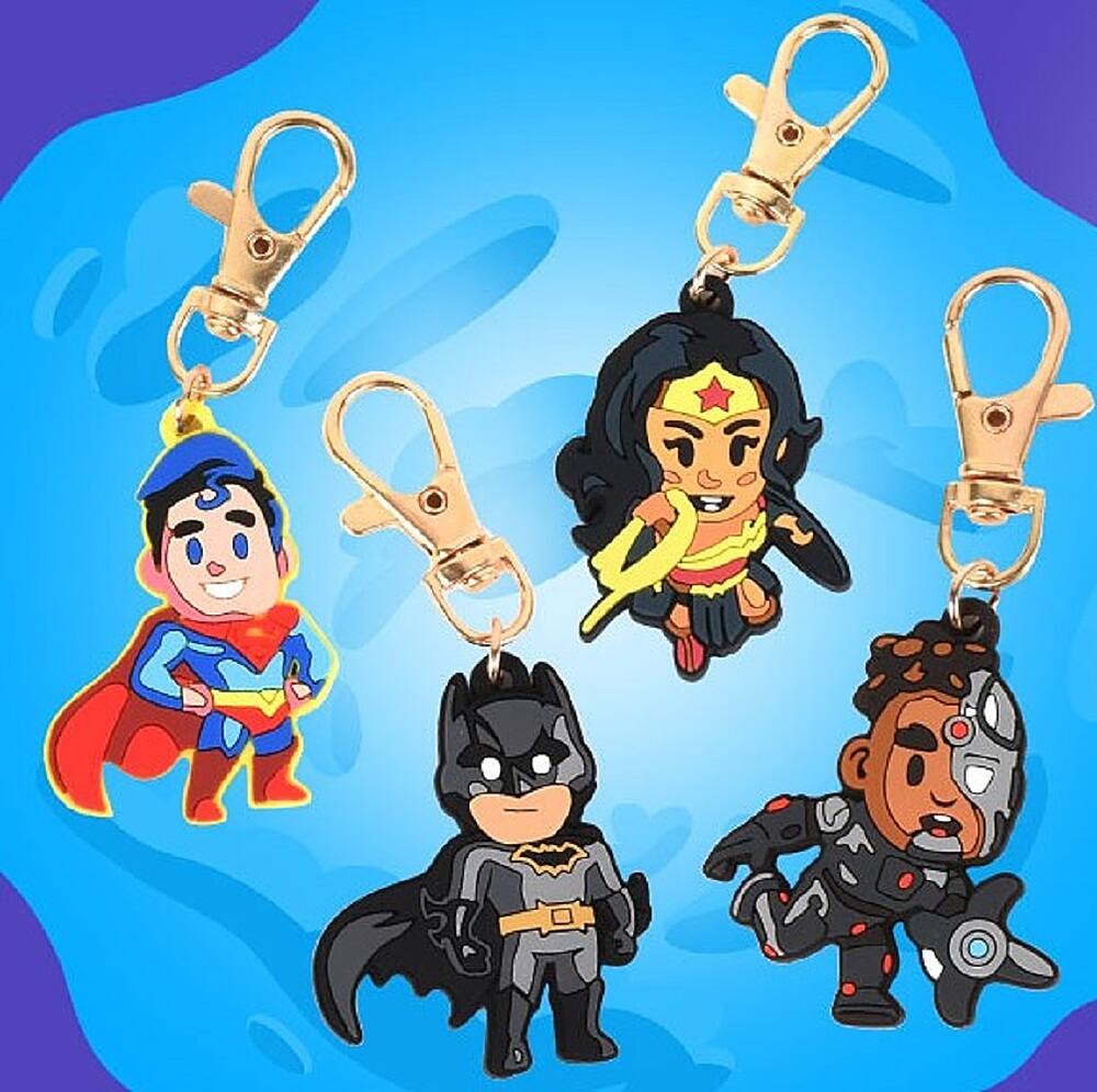 Angle. Outright Games - DC’s Justice League: Cosmic Chaos.