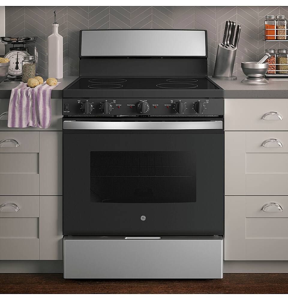 Alt View 12. GE - GE 30” Free-standing Electric Radiant Smooth Cooktop Range - Stainless Steel.