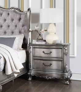 Tiramisubest - Traditional Vintage Nightstand with Antique Platinum Finish - Brown