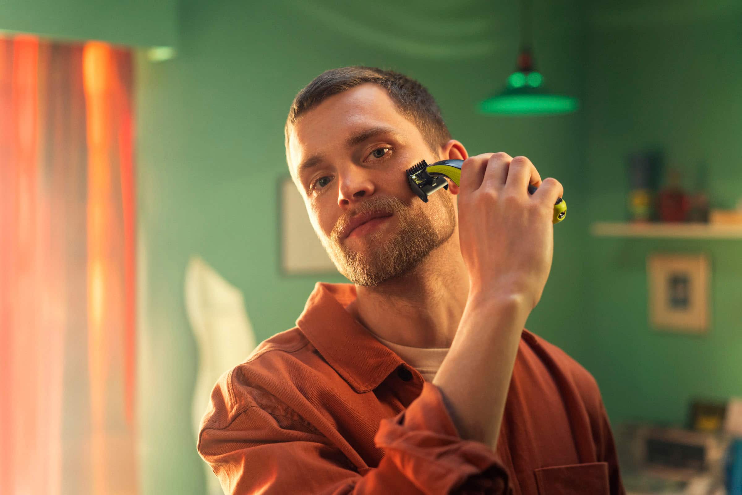 Alt View 18. Philips Norelco - OneBlade 360 Face - Hybrid Electric Trimmer and Shaver - Green.