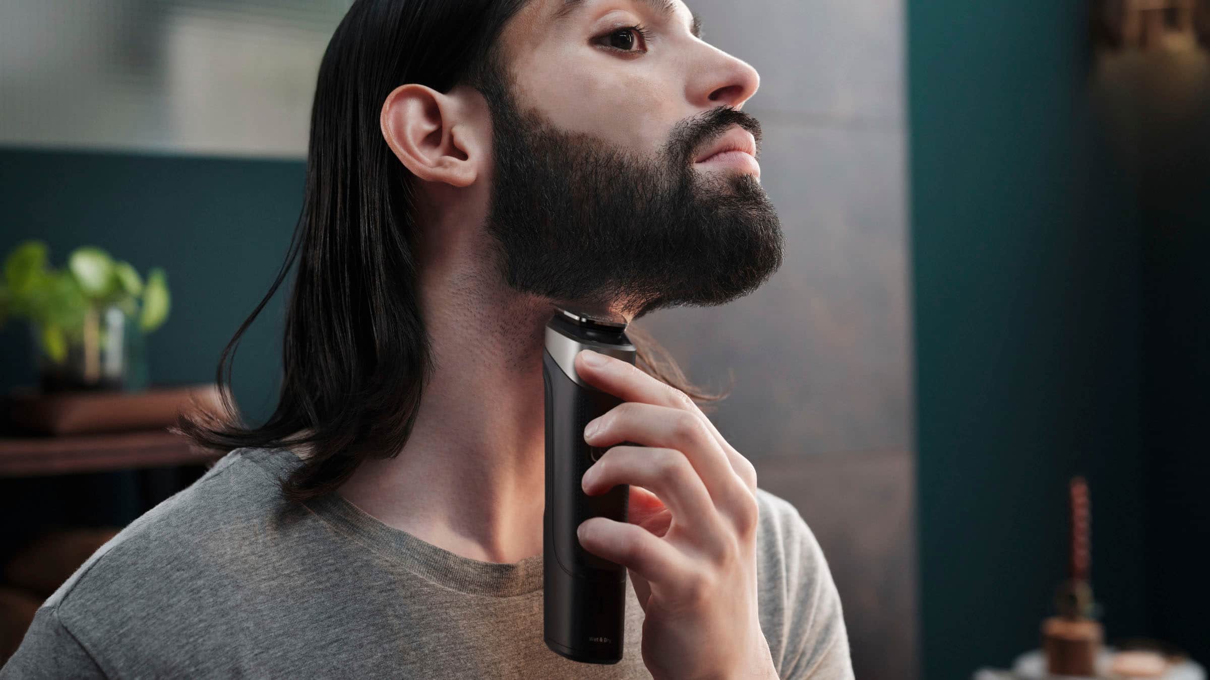 Alt View 14. Philips Norelco - Multigroom Series 5000 18 Piece Men's Grooming Kit - Silver.