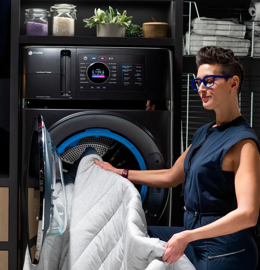 Alt View 24. GE Profile - 4.8 cu. ft. UltraFast Combo Washer & Dryer with Ventless Heat Pump Technology - Carbon Graphite.
