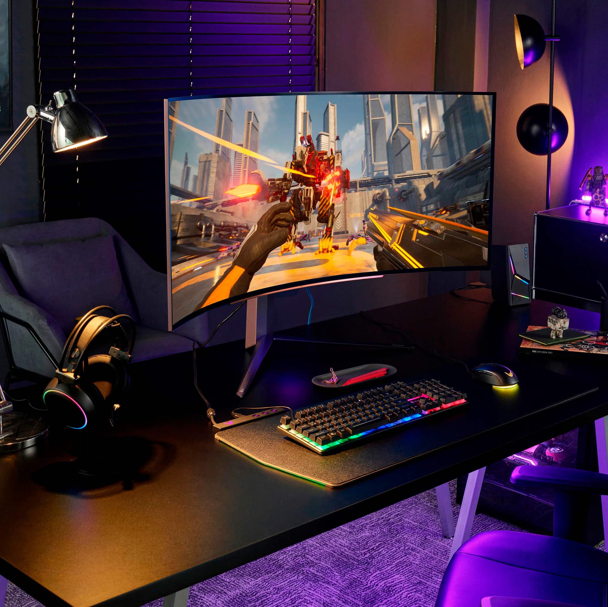 Alt View 33. LG - UltraGear 45” OLED Curved WQHD 240Hz 0.03ms FreeSync and NVIDIA G-Sync Compatible Gaming Monitor with HDR10 - Black.