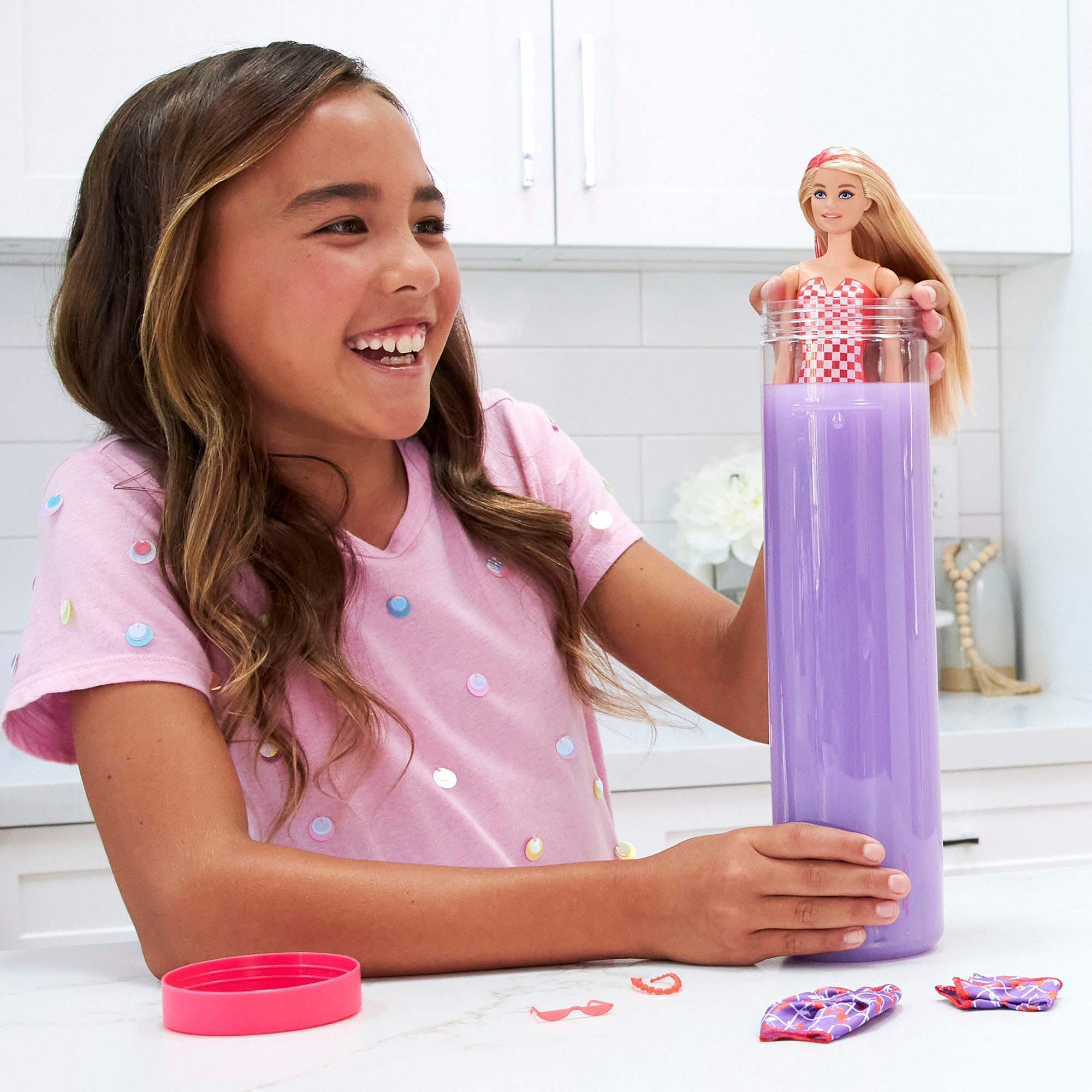 Best Buy: Barbie Color Reveal Scented Sweet Fruit Series 11.5