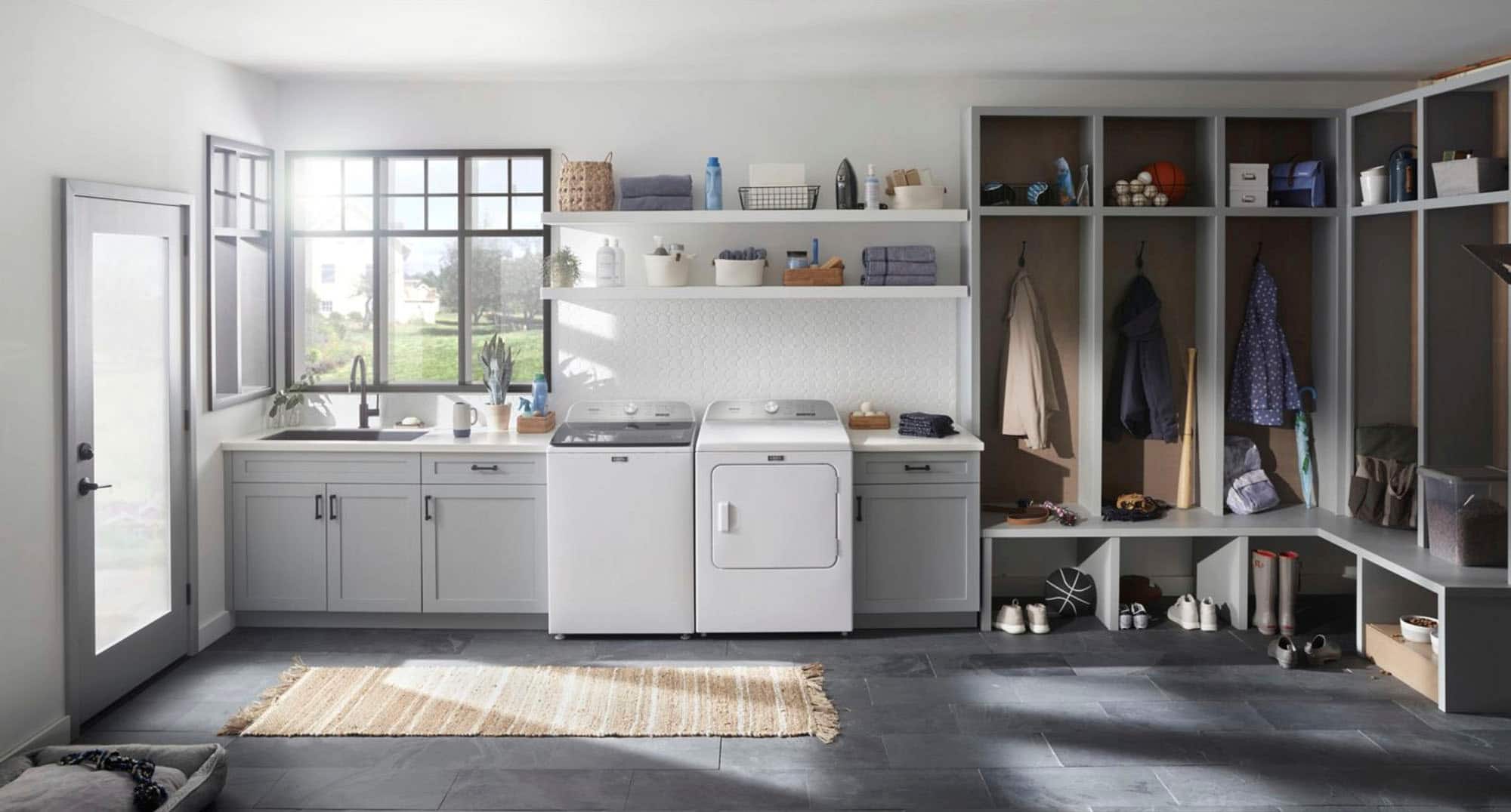 Alt View 20. Maytag - 7.0 Cu. Ft. Electric Dryer with Steam and Pet Pro System - White.