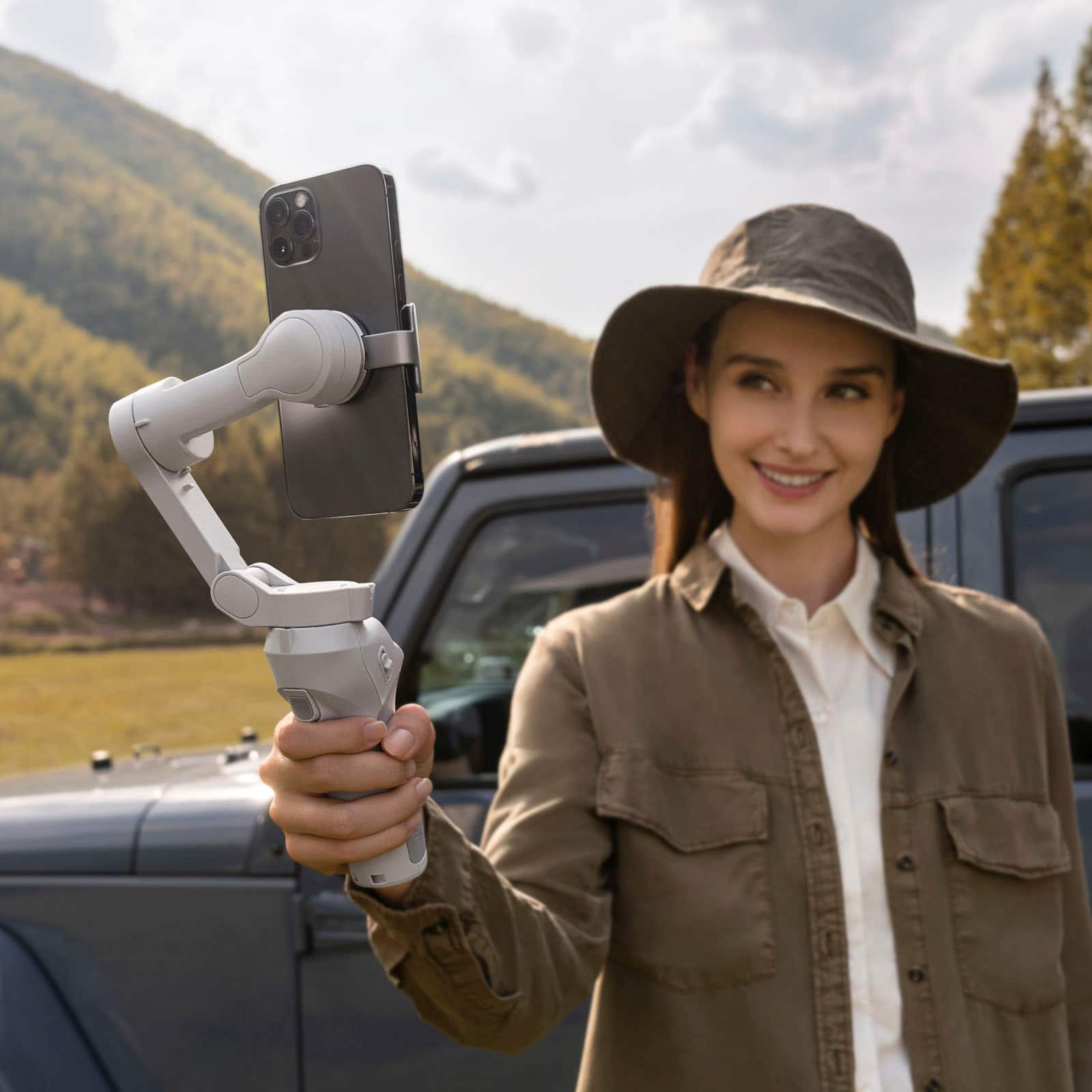 ▷ DJI Estabilizador Portátil de 3 Ejes Osmo Mobile SE ©