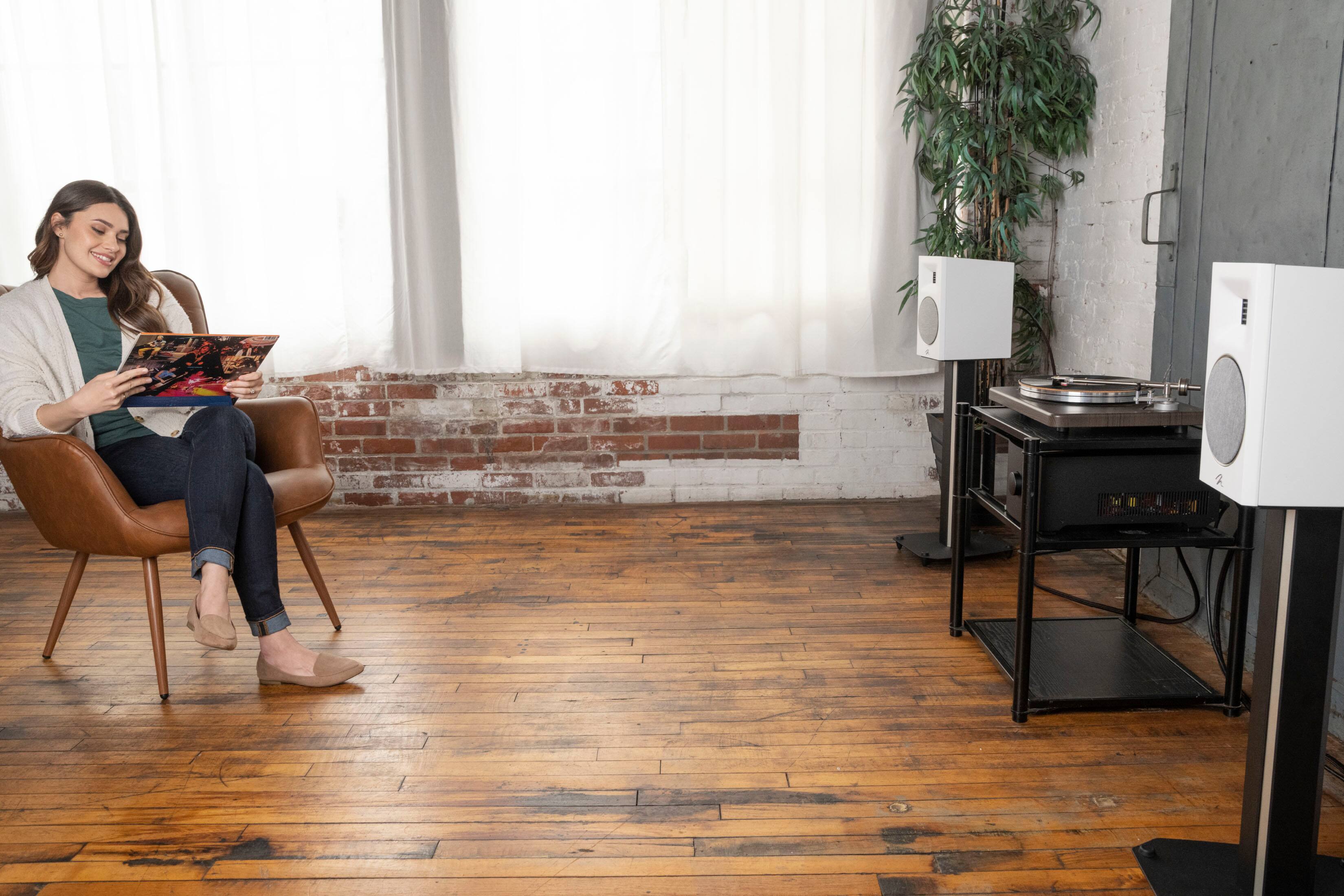 Alt View 18. MartinLogan - Motion B10 2-Way Bookshelf Speaker with 5.5” Midbass Driver (Each) - Satin White.